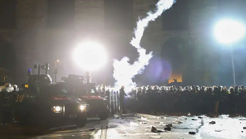 Saraçhane'de Polise Saldıran Gruba Gözaltı: Olayın Perde Arkası