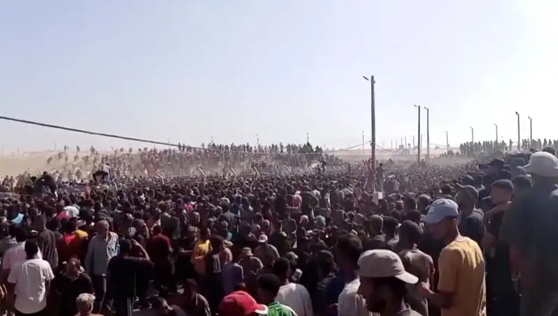 İsrail'in Filistin'e Yönelik Saldırıları: 30 Can Kaybı ve Acil Yardım Çağrısı