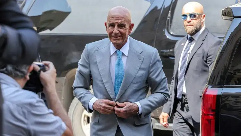 ABD Elçisi Barrack'tan Suriye'de Barış ve Sükunet İçin Çağrı