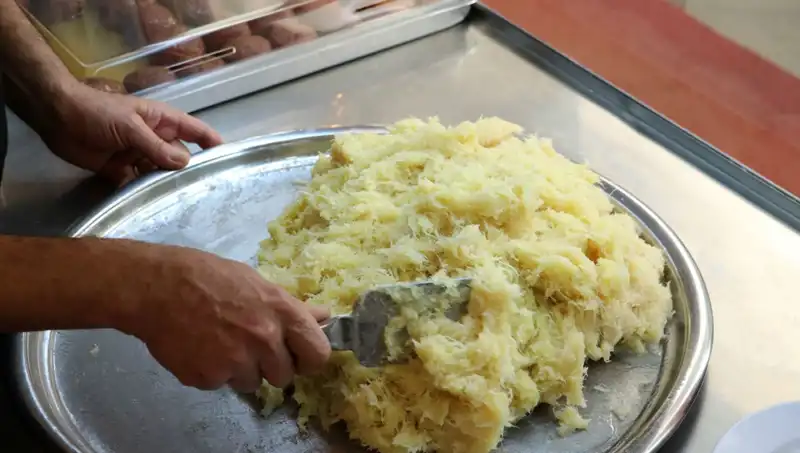 Kentin Tescilli Lezzeti: 35 Yıldır En İyi Tarif İçin Mücadele Ediyor