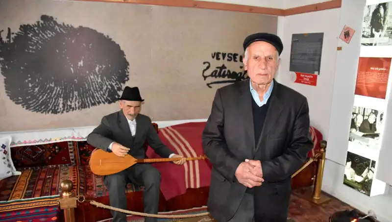 Aşık Veysel'in Hayatı ve Efsanevi Sözleriyle Dolu Bir Yolculuk
