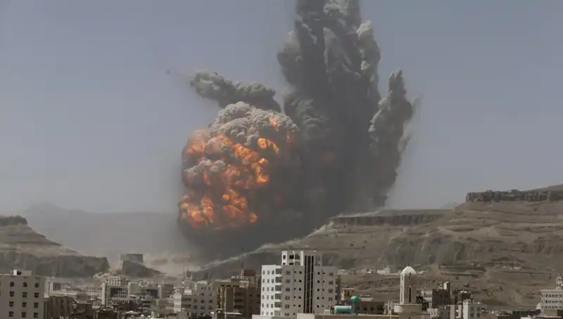Yemen'deki Fabrikaya Yapılan Hava Saldırısının Ardındaki Gerçekler ve Sonuçlar