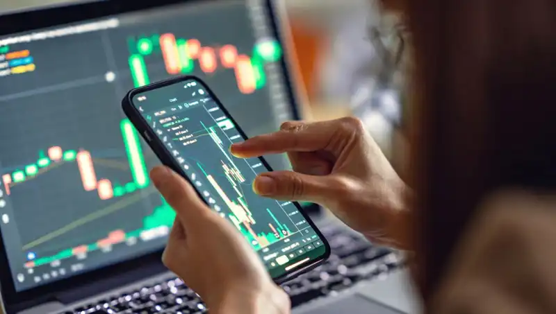 CME Group'un Solana Vadeli İşlemleri: SOL Fiyatı Yükselişe Geçti