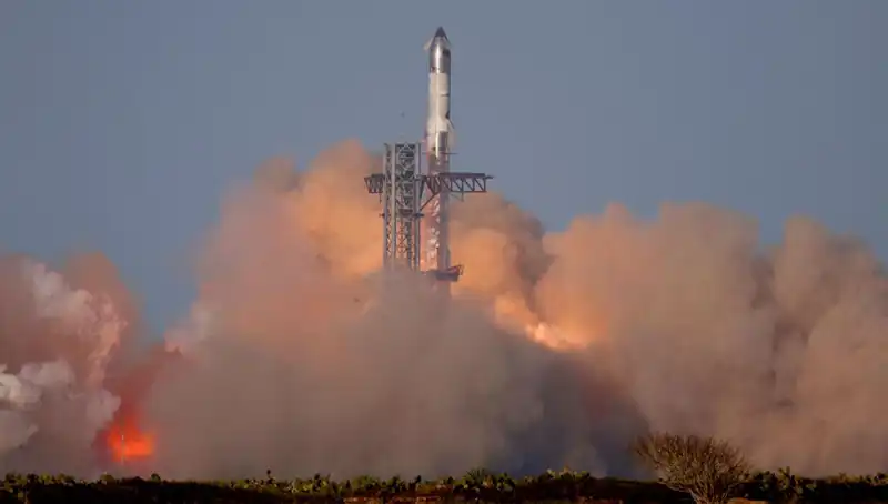 SpaceX Starship ile Uzay Yolculuğunda Yeni Bir Dönem Başlatıyor