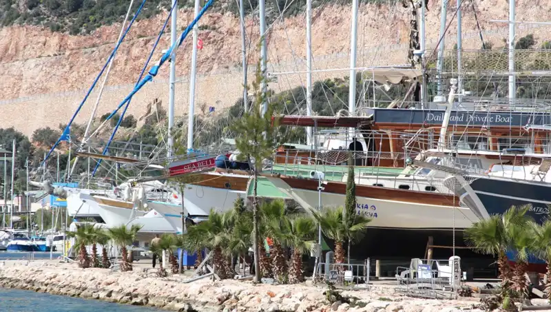 Kaş’ta Yaz Sezonu İle Gezi Tekneleri Coşkusu Başladı