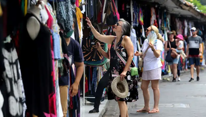 Bali'de Turistlere Kıyafet Yasağı Uygulanacak: Kurallar ve Ceza Detayları
