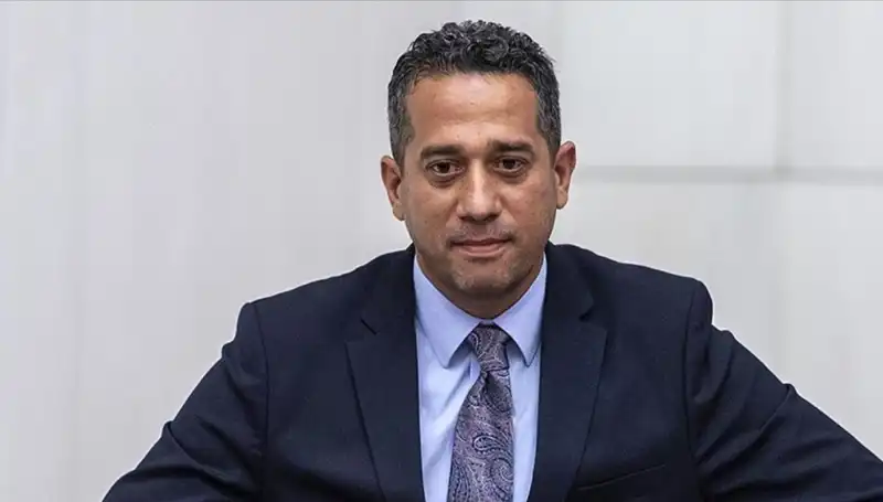 Ali Mahir Başarır: CHP'nin Parlayan Yıldızı ve Meclis'deki Rolü
